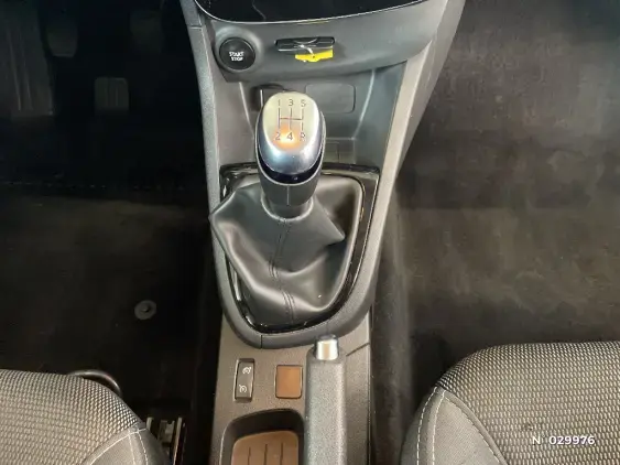 RENAULT CLIO IV - voiture d'occasion - Photo 34