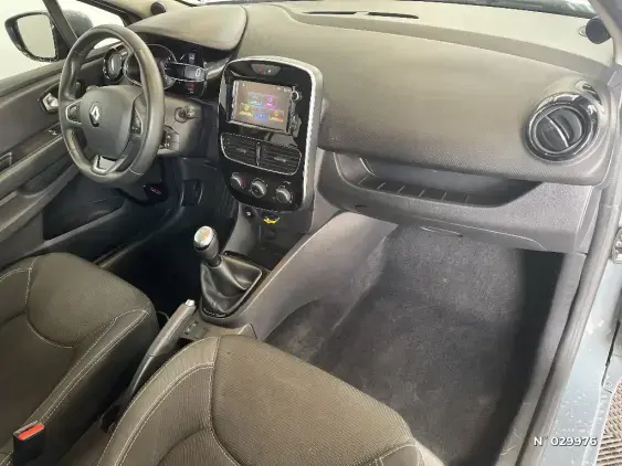 RENAULT CLIO IV - voiture d'occasion - Photo 10