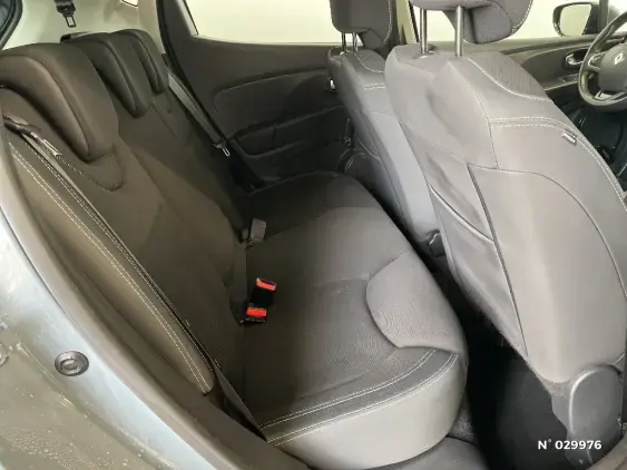 RENAULT CLIO IV - voiture d'occasion - Photo 11