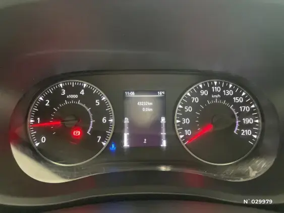 RENAULT MASTER III - voiture d'occasion - Photo 12