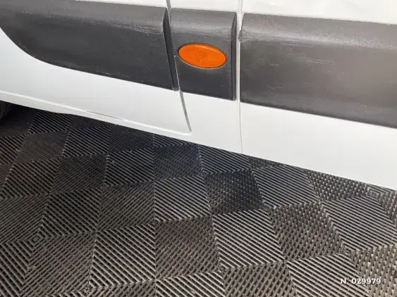 RENAULT MASTER III - voiture d'occasion - Photo 28