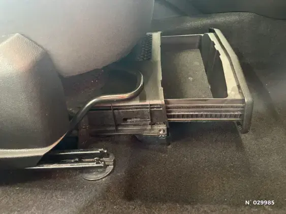 DACIA DUSTER II - voiture d'occasion - Photo 31