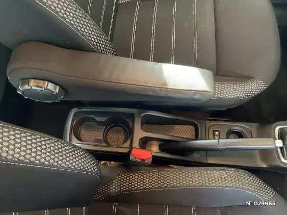 DACIA DUSTER II - voiture d'occasion - Photo 36