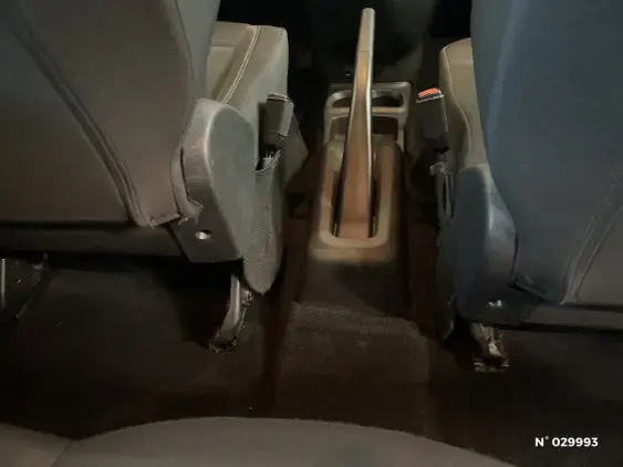 PEUGEOT RIFTER - voiture d'occasion - Photo 39