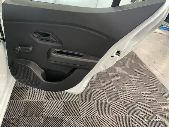 DACIA SANDERO III - voiture d'occasion - Photo 33