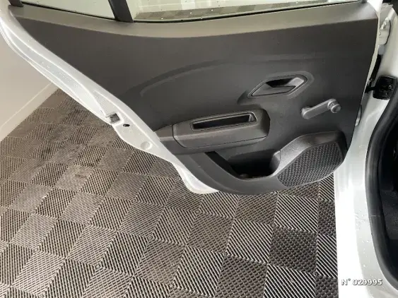 DACIA SANDERO III - voiture d'occasion - Photo 40