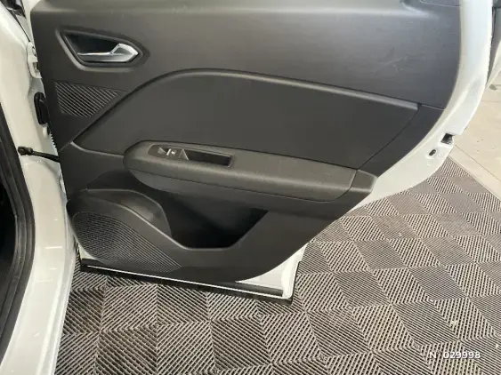 RENAULT CAPTUR II - voiture d'occasion - Photo 36