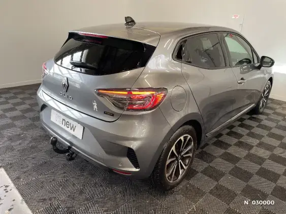 RENAULT CLIO V - voiture d'occasion - Photo 4