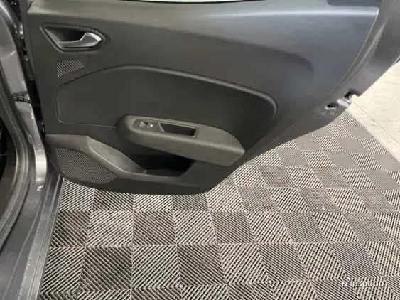 RENAULT CLIO V - voiture d'occasion - Photo 37