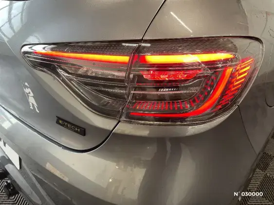 RENAULT CLIO V - voiture d'occasion - Photo 39