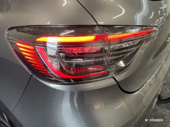 RENAULT CLIO V - voiture d'occasion - Photo 42