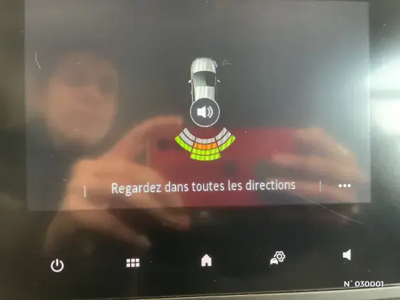 RENAULT ZOE - voiture d'occasion - Photo 14