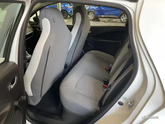 RENAULT ZOE - voiture d'occasion - Photo 41