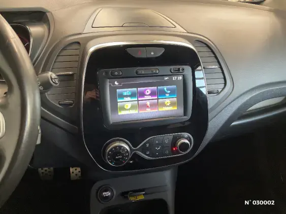 RENAULT CAPTUR - voiture d'occasion - Photo 13
