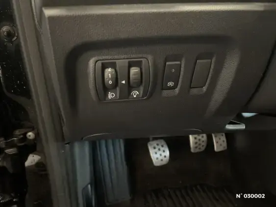 RENAULT CAPTUR - voiture d'occasion - Photo 15