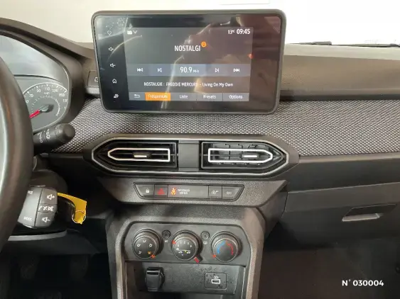 DACIA SANDERO III - voiture d'occasion - Photo 31