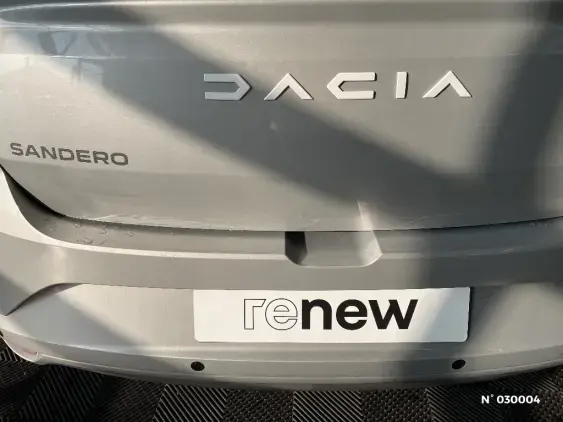 DACIA SANDERO III - voiture d'occasion - Photo 40