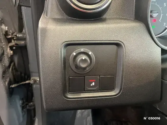 DACIA DUSTER II - voiture d'occasion - Photo 15