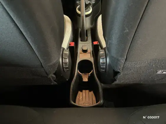 RENAULT TWINGO III - voiture d'occasion - Photo 37