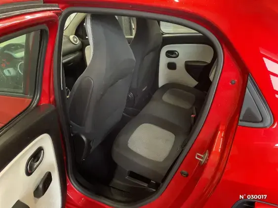 RENAULT TWINGO III - voiture d'occasion - Photo 45