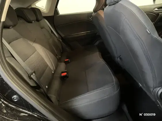 RENAULT CAPTUR II - voiture d'occasion - Photo 11