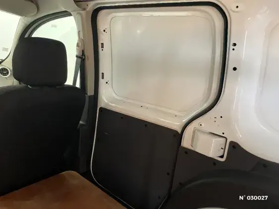 RENAULT KANGOO EXPRESS II - voiture d'occasion - Photo 37