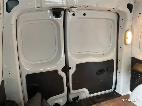 RENAULT KANGOO EXPRESS II - voiture d'occasion - Photo 38