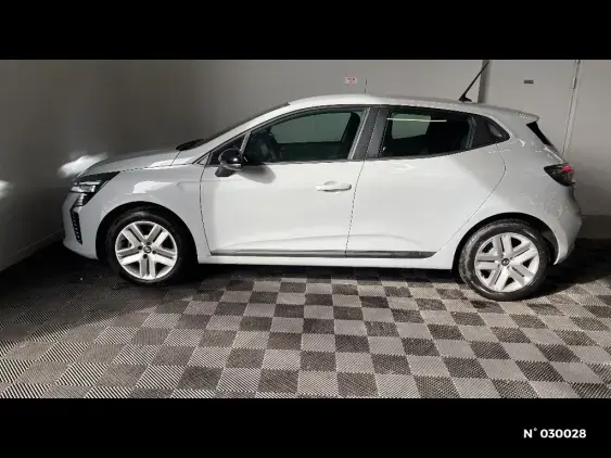 RENAULT CLIO V - voiture d'occasion - Photo 2