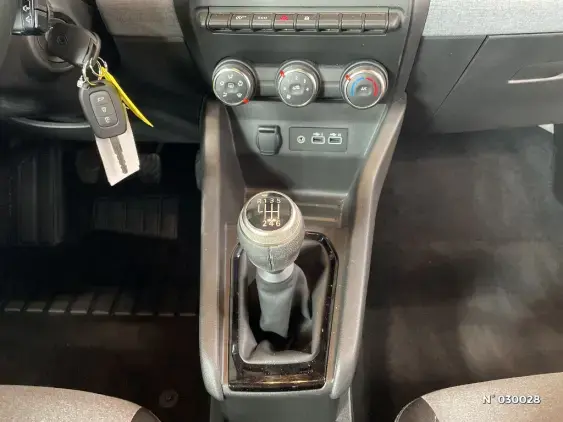 RENAULT CLIO V - voiture d'occasion - Photo 33