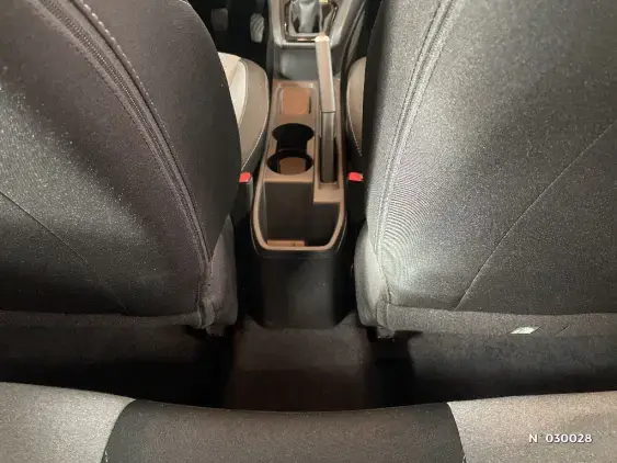 RENAULT CLIO V - voiture d'occasion - Photo 36