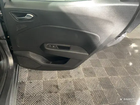 RENAULT CLIO V - voiture d'occasion - Photo 36