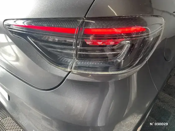 RENAULT CLIO V - voiture d'occasion - Photo 38