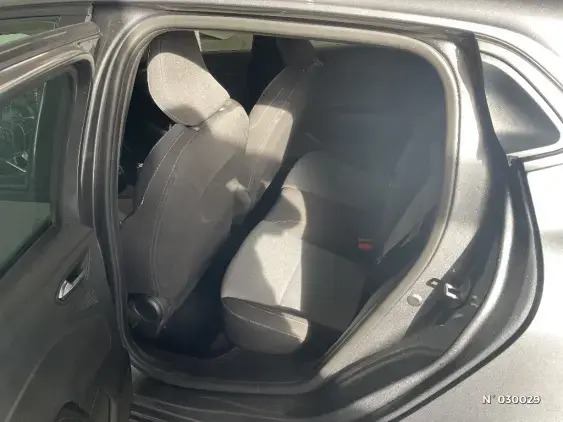 RENAULT CLIO V - voiture d'occasion - Photo 42