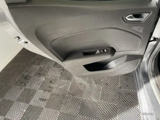 RENAULT CLIO V - voiture d'occasion - Photo 43