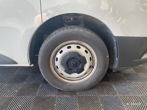 RENAULT TRAFIC FG III - voiture d'occasion - Photo 8