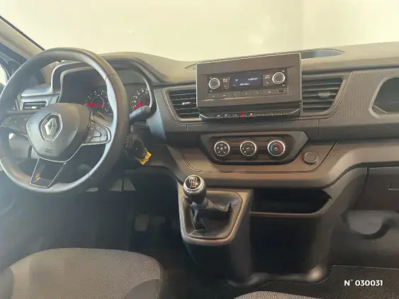 RENAULT TRAFIC FG III - voiture d'occasion - Photo 9