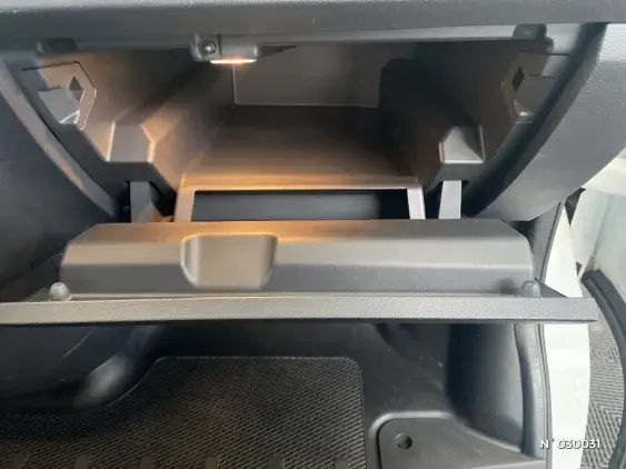 RENAULT TRAFIC FG III - voiture d'occasion - Photo 36