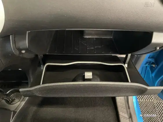 RENAULT TWINGO III - voiture d'occasion - Photo 37