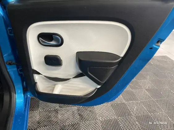 RENAULT TWINGO III - voiture d'occasion - Photo 40