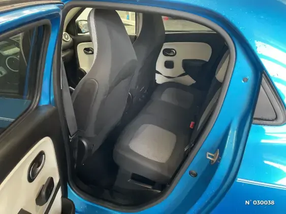 RENAULT TWINGO III - voiture d'occasion - Photo 45