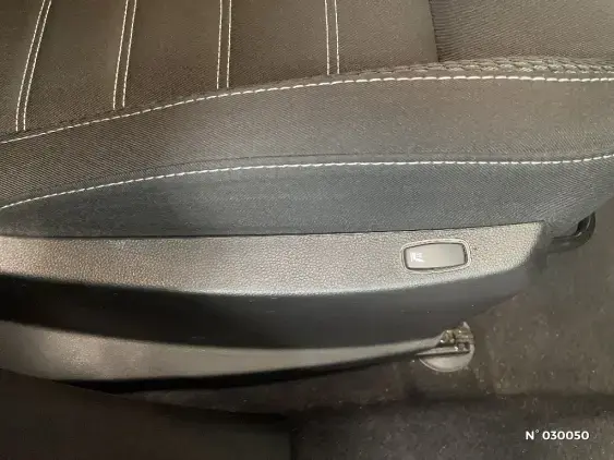 DACIA DUSTER II - voiture d'occasion - Photo 31