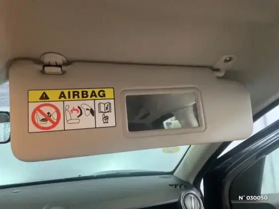 DACIA DUSTER II - voiture d'occasion - Photo 32