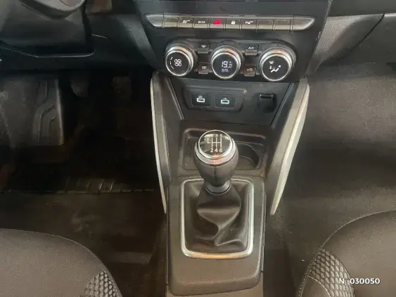 DACIA DUSTER II - voiture d'occasion - Photo 35