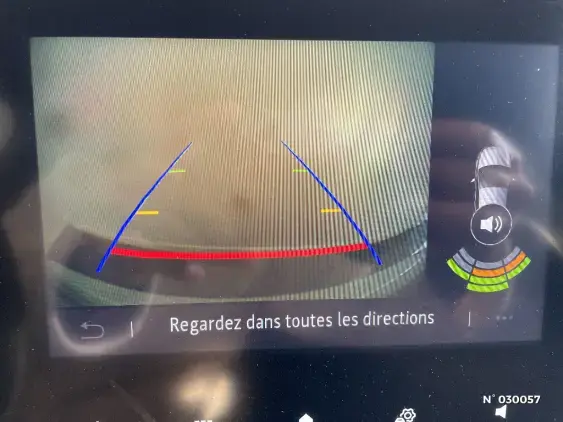 RENAULT CLIO V - voiture d'occasion - Photo 14