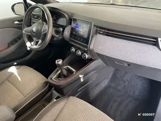 RENAULT CLIO V - voiture d'occasion - Photo 10