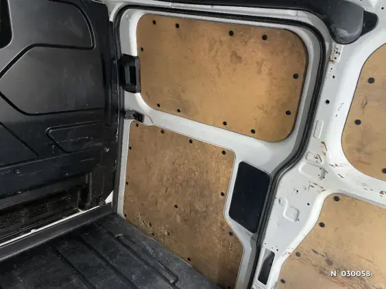 FORD TRANSIT CUSTOM - voiture d'occasion - Photo 39