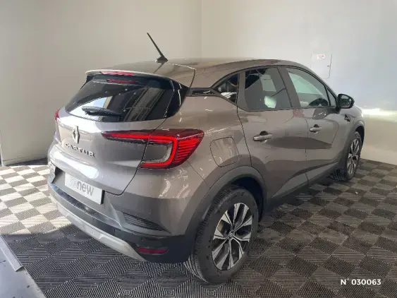RENAULT CAPTUR II - voiture d'occasion - Photo 4