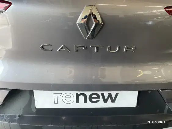 RENAULT CAPTUR II - voiture d'occasion - Photo 38