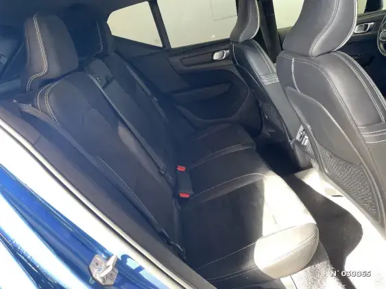 VOLVO XC40 - voiture d'occasion - Photo 11