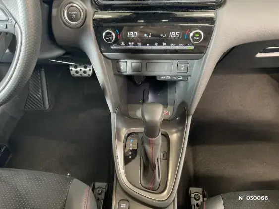 TOYOTA YARIS CROSS I - voiture d'occasion - Photo 32